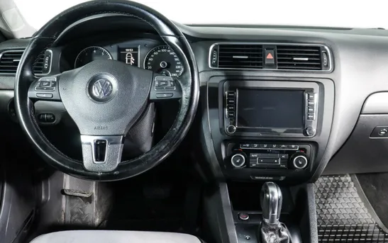 Volkswagen Jetta 1.40 Робот, фото №1