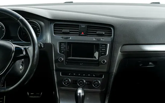 Volkswagen Golf 1.40 Робот, фото №1