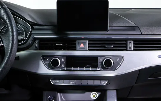 Audi A4 2.00 Робот, фото №1