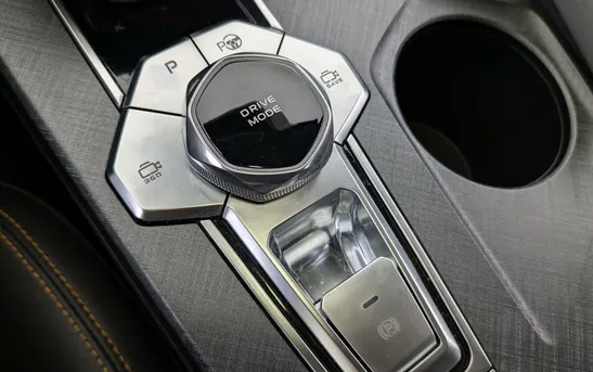 Changan UNI-V 1.50 Робот, фото №1