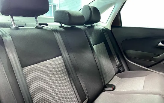 Volkswagen Polo 1.60 Автоматическая, фото №1