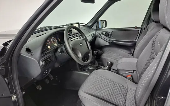 Lada (ВАЗ) Niva 1.70 Механика, фото №1