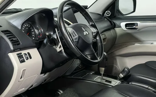 Mitsubishi Pajero Sport 2.50 Автоматическая, фото №1