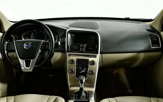 Volvo XC60 2.40 Автоматическая, фото №1