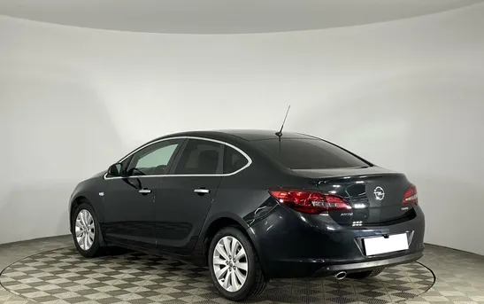 Opel Astra 1.40 Автоматическая, фото №1