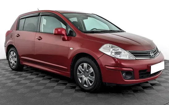 Nissan Tiida 1.60 Автоматическая, фото №1