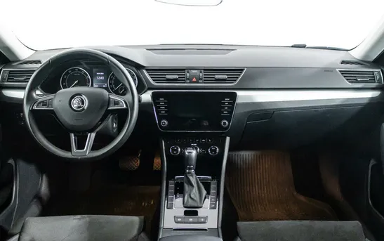 Skoda Superb 1.80 Робот, фото №1