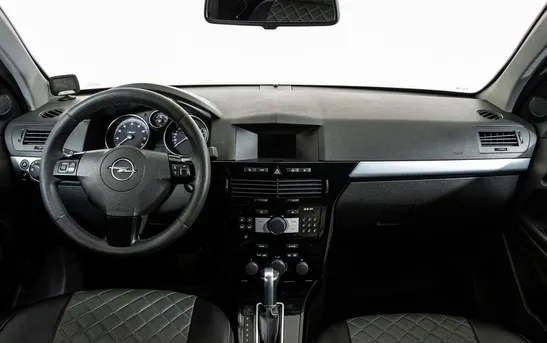 Opel Astra 1.80 Автоматическая, фото №1