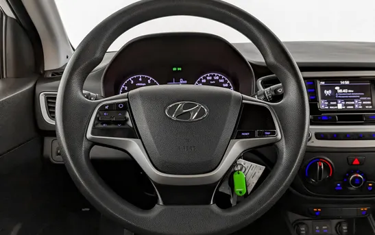 Hyundai Solaris 1.60 Механика, фото №1