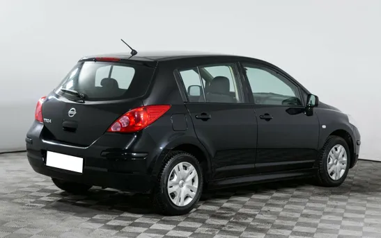 Nissan Tiida 1.60 Автоматическая, фото №1