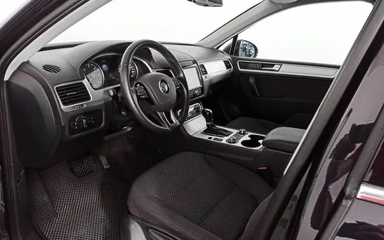 Volkswagen Touareg 3.00 Автоматическая, фото №1