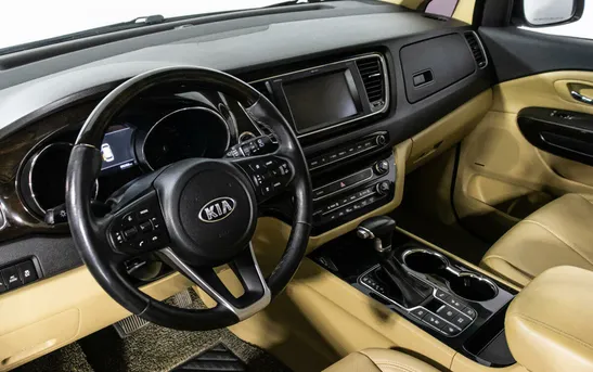 Kia Carnival 2.20 Автоматическая, фото №1