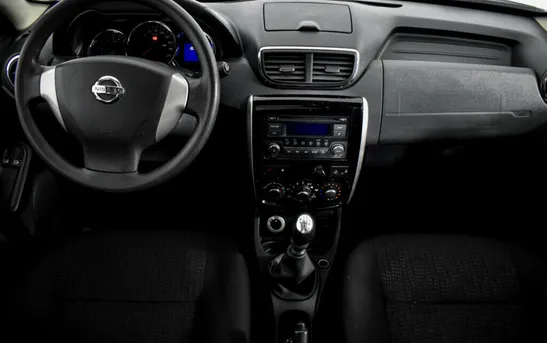 Nissan Terrano 1.60 Механика, фото №1