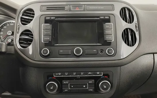 Volkswagen Tiguan 2.00 Автоматическая, фото №1