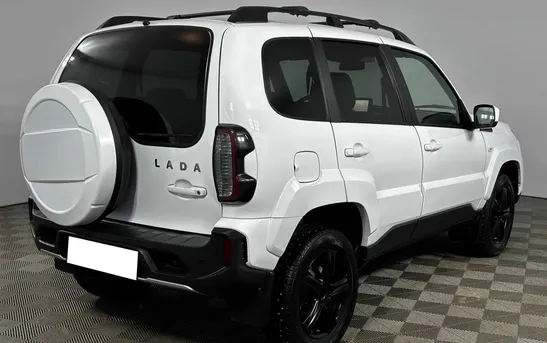 Lada (ВАЗ) Niva 1.70 Механика, фото №1