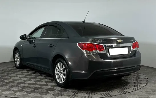 Chevrolet Cruze 1.80 Автоматическая, фото №1
