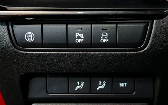 Mazda 3 1.50 Автоматическая, фото №1