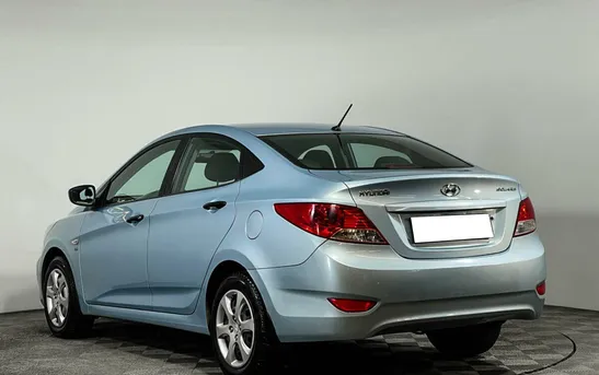 Hyundai Solaris 1.60 Механика, фото №1