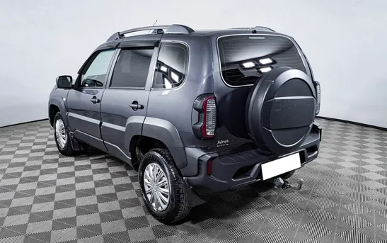 Lada (ВАЗ) Niva 1.70 Механика, фото №1