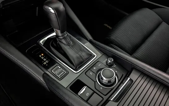 Mazda 6 2.00 Автоматическая, фото №1