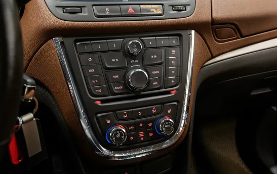 Opel Mokka 1.80 Автоматическая, фото №1