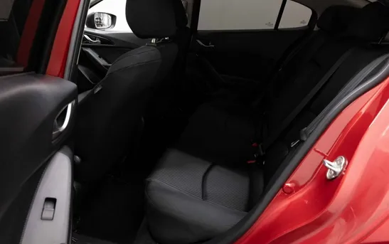 Mazda 3 1.50 Автоматическая, фото №1