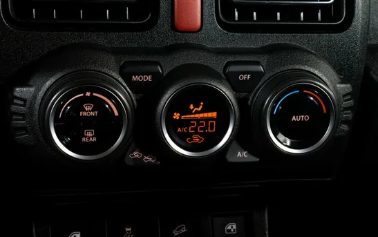 Suzuki Jimny 1.50 Автоматическая, фото №1