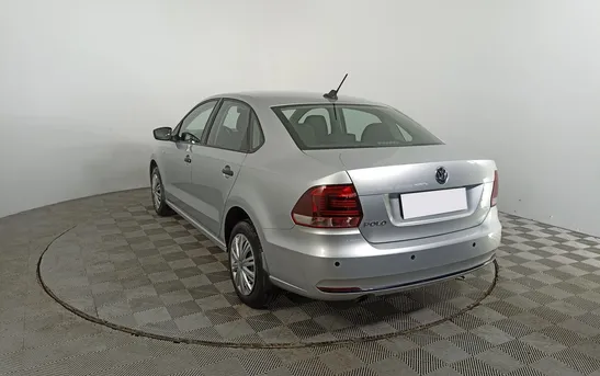 Volkswagen Polo 1.60 Автоматическая, фото №1