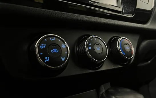 Toyota Corolla 1.60 Вариатор, фото №1