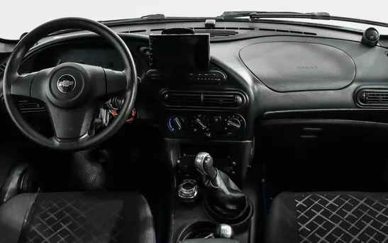 Chevrolet Niva 1.70 Механика, фото №1