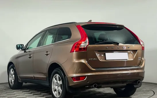 Volvo XC60 2.40 Автоматическая, фото №1