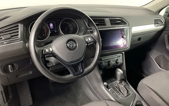 Volkswagen Tiguan 1.40 Робот, фото №1