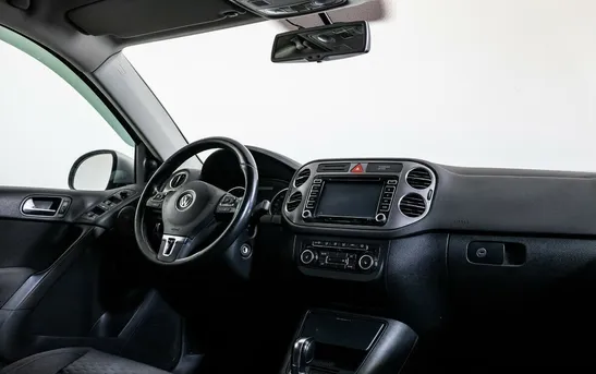 Volkswagen Tiguan 2.00 Автоматическая, фото №1