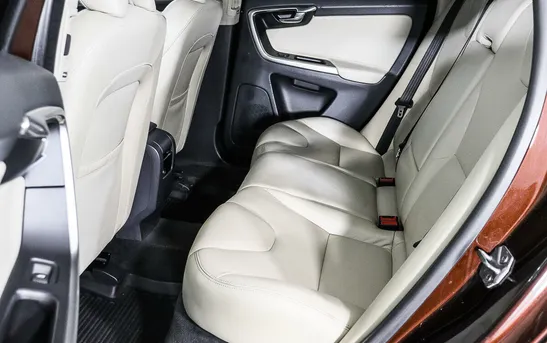 Volvo XC60 2.40 Автоматическая, фото №1