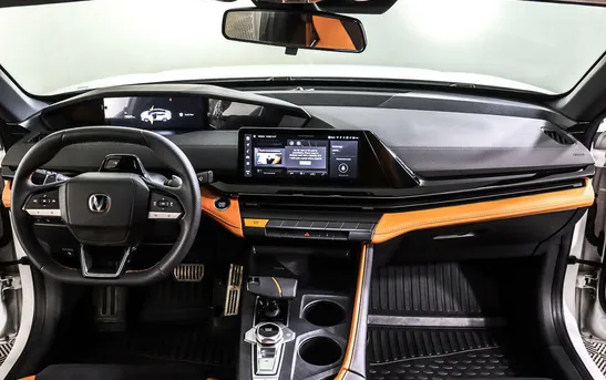 Changan UNI-V 1.50 Робот, фото №1