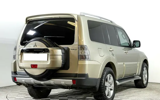 Mitsubishi Pajero 3.80 Автоматическая, фото №1