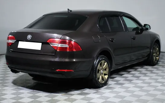 Skoda Superb 2.00 Робот, фото №1