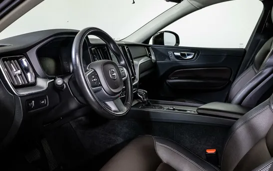 Volvo XC60 2.00 Автоматическая, фото №1