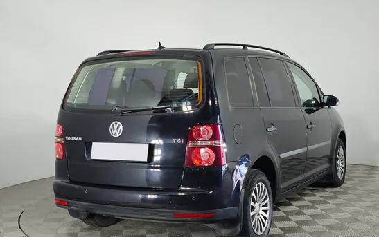 Volkswagen Touran 1.40 Робот, фото №1