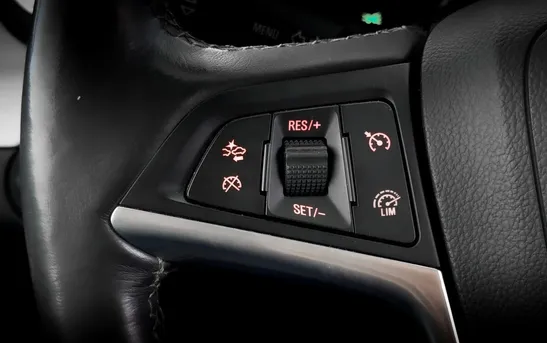 Opel Mokka 1.80 Автоматическая, фото №1