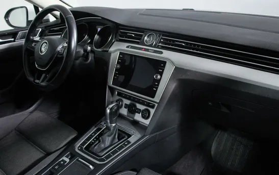 Volkswagen Passat 1.40 Робот, фото №1