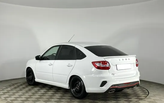 Lada (ВАЗ) Granta 1.60 Механика, фото №1