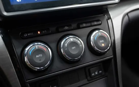 Mazda 6 2.00 Автоматическая, фото №1