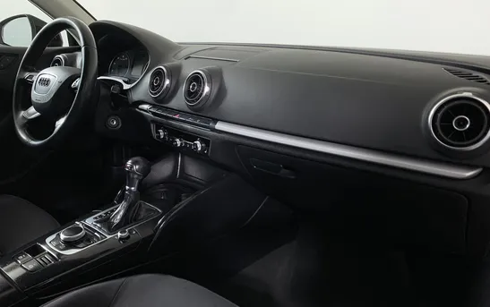 Audi A3 1.40 Робот, фото №1