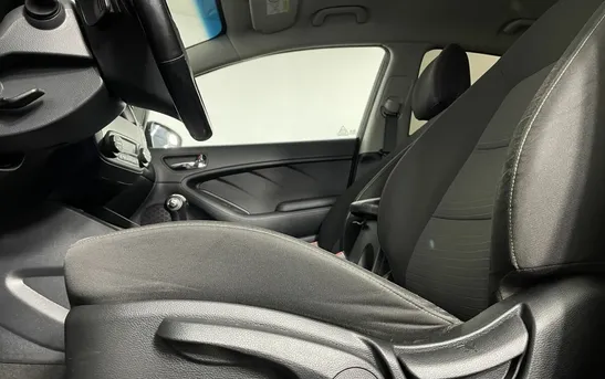 Kia Cerato 2.00 Автоматическая, фото №1