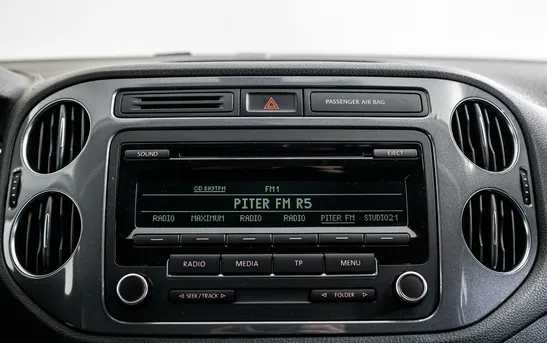 Volkswagen Tiguan 2.00 Автоматическая, фото №1