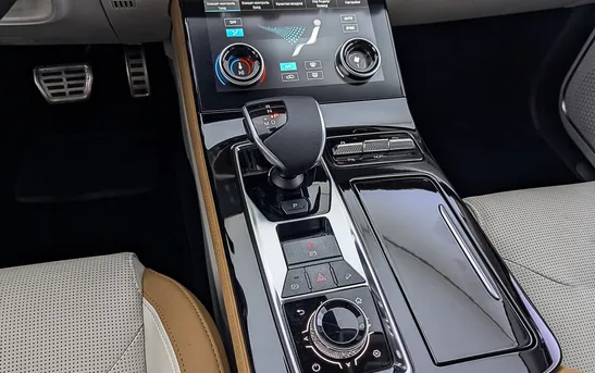 Jetour X70 PLUS 1.60 Робот, фото №1