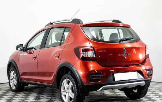 Renault Sandero 1.60 Механика, фото №1