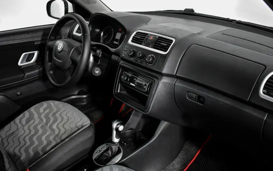 Skoda Fabia 1.60 Автоматическая, фото №1