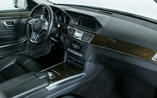Mercedes-Benz E-Класс 2.00 Автоматическая, фото №1